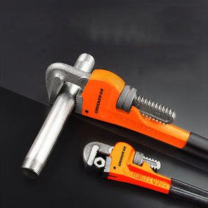 universal pipe wrench